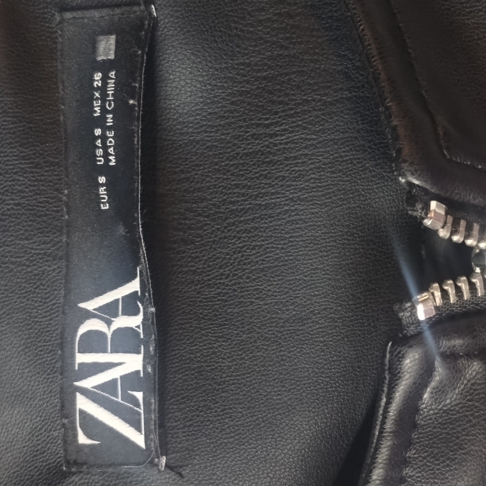 ✨Zara Faux Leather Black Zip Up Jacket Size Small - Picture 5 of 10